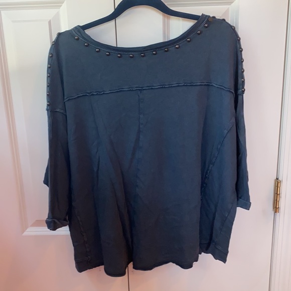 Navy flowy top with metal stud detailing - Picture 2 of 2